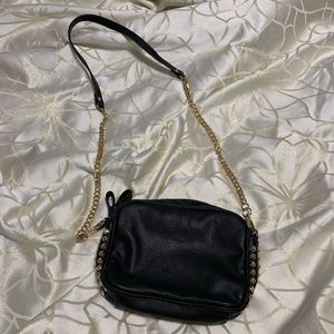 Black Crossbody/shoulder bag